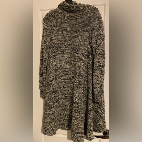 Volcom Open Cardigan Space Dye
Knit Sweater - Picture 2 of 6